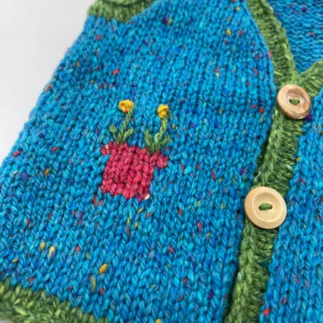 Child's knitted waistcoat - 11