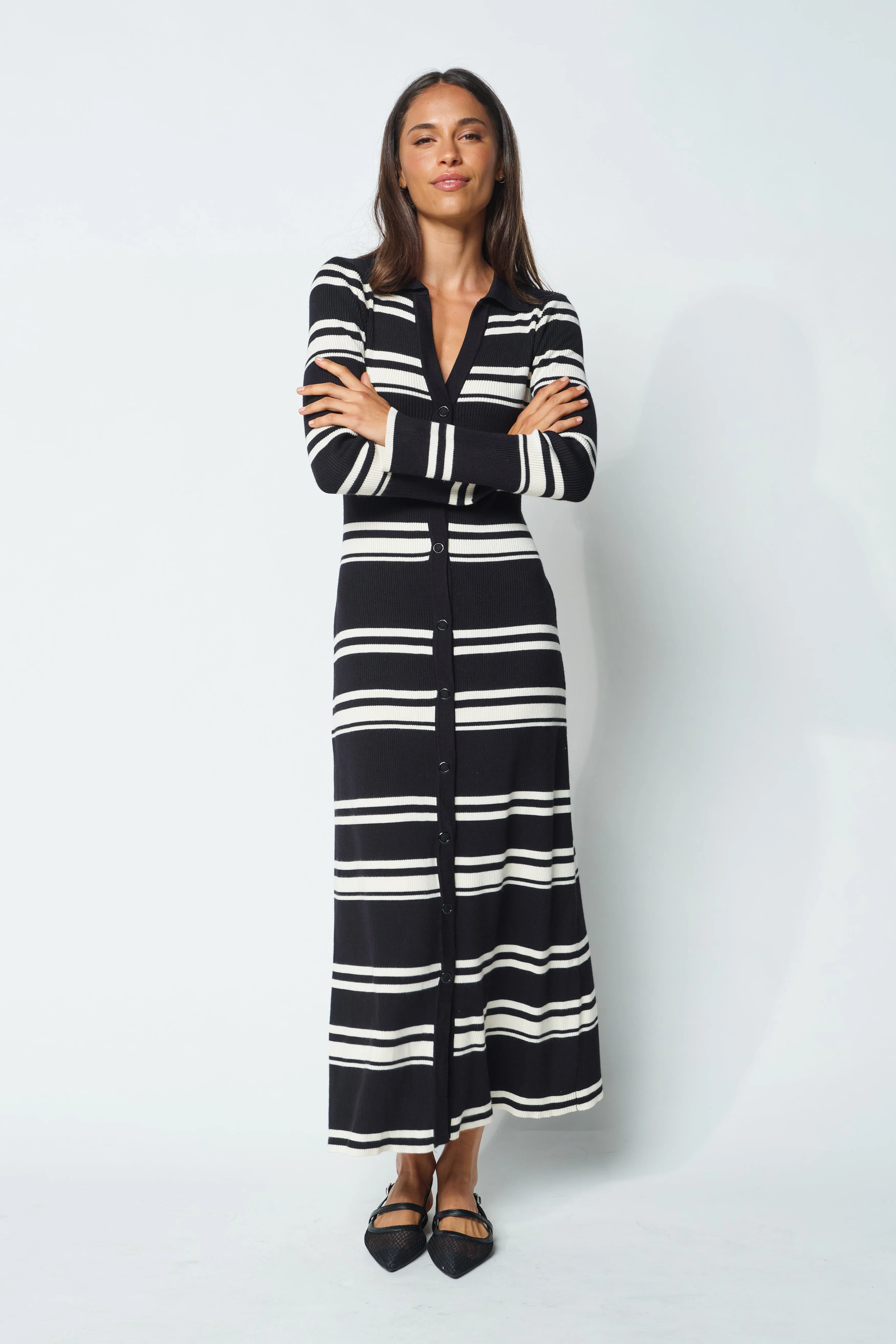 Chilli Snap-Front Knit Midi Dress - Black / Cream