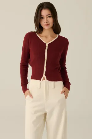 Fitted just right cardigan in burgundy