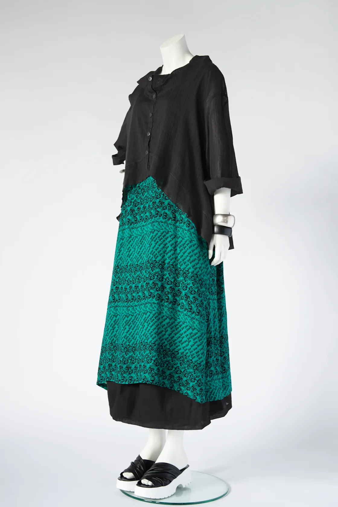 Ginko Jacket in Black Rafina Crinkle