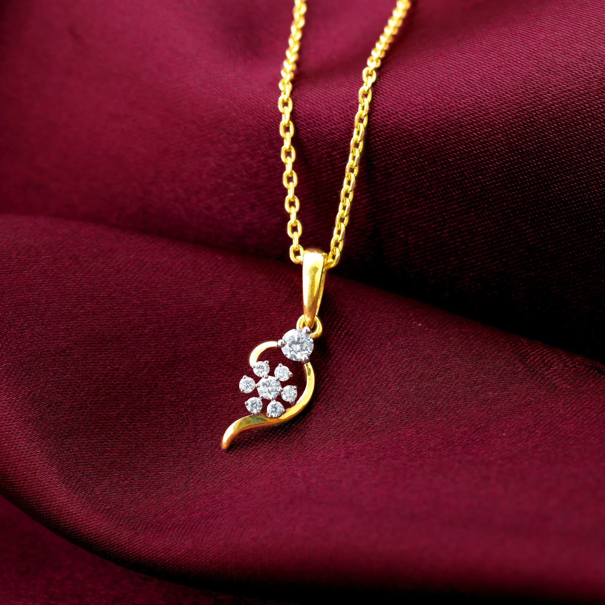 Gold Feathery Elegance Diamond Pendant