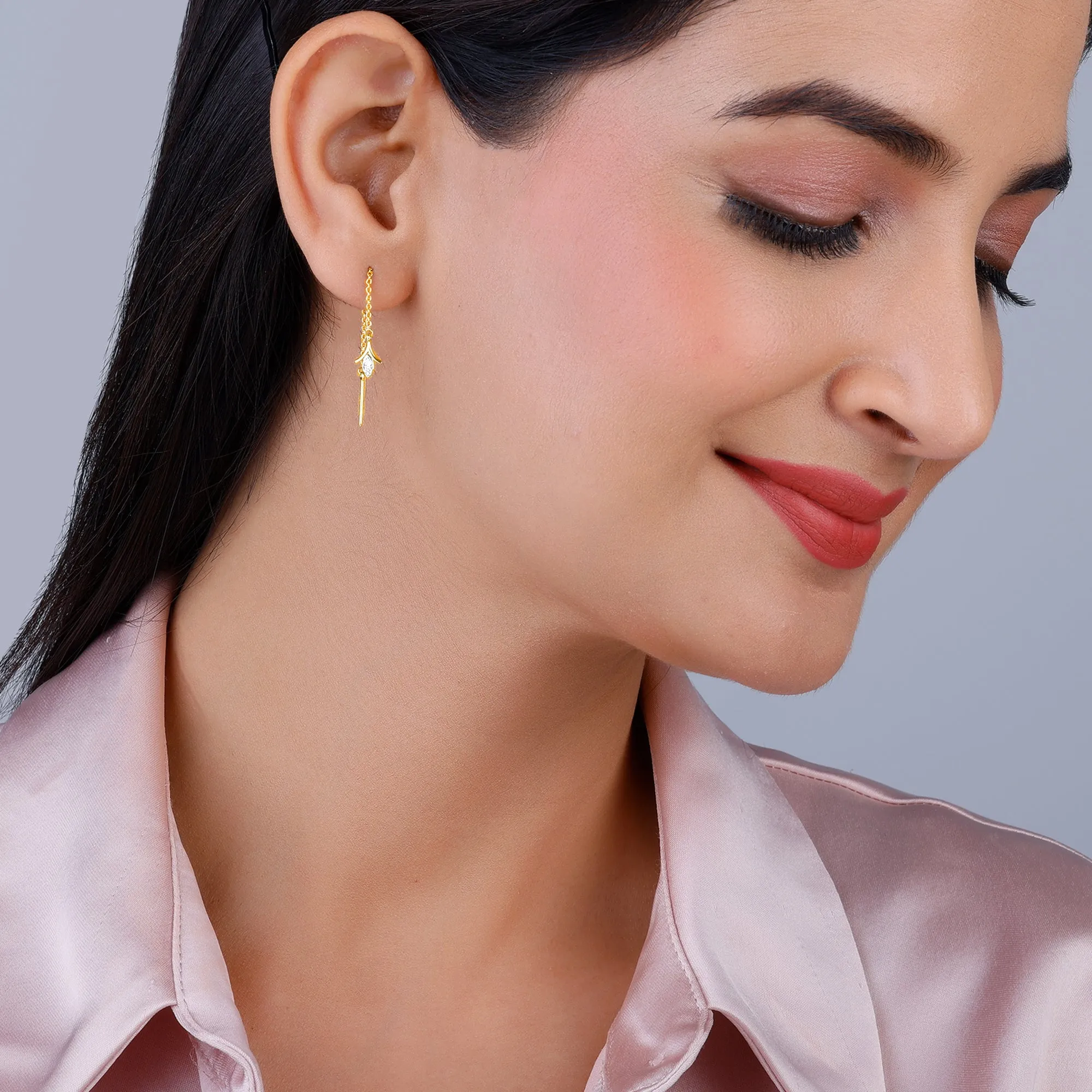 Gold Gleefulness Sui Dhaga Diamond Earrings