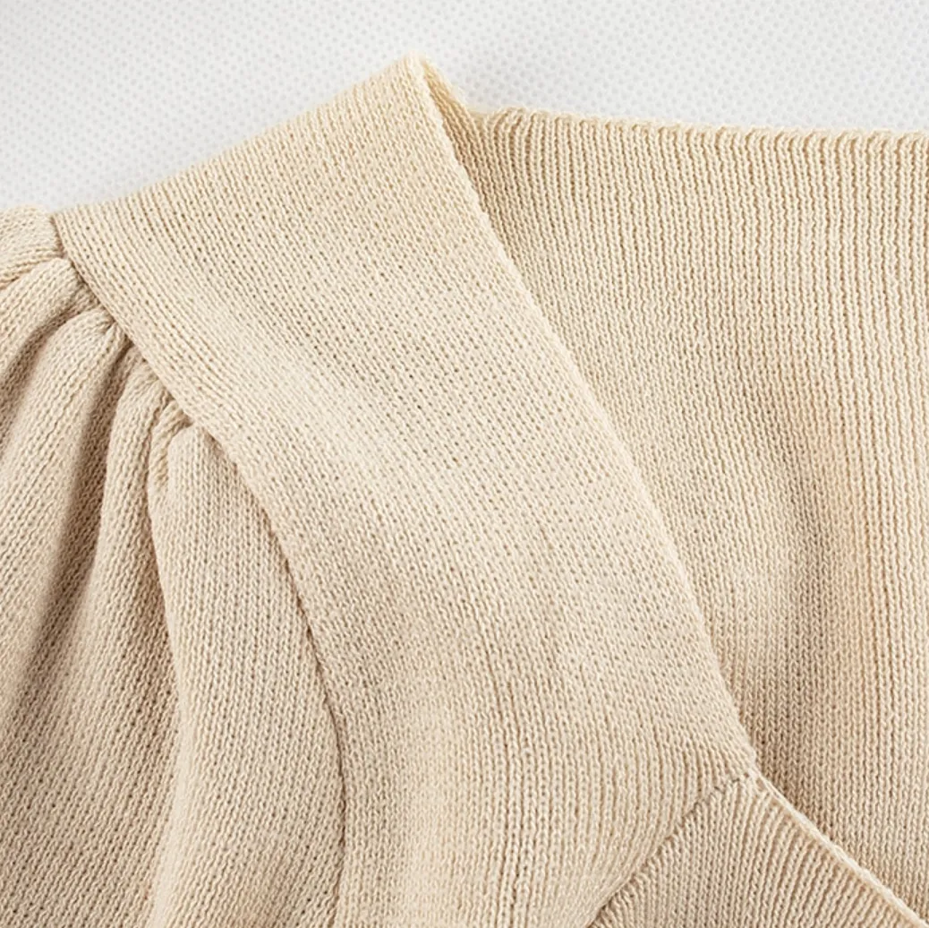 [Korean Style] Gisei Puff Sleeve Knit Top