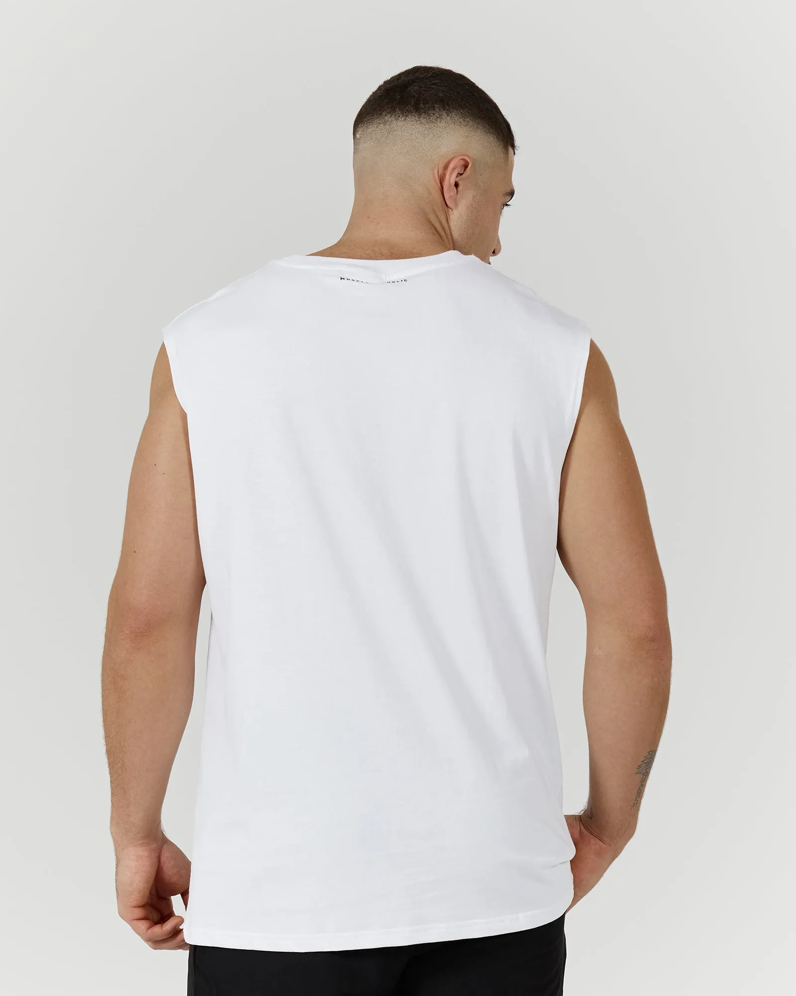 LIGHTWEIGHT OVERSIZED TANK - WHITE