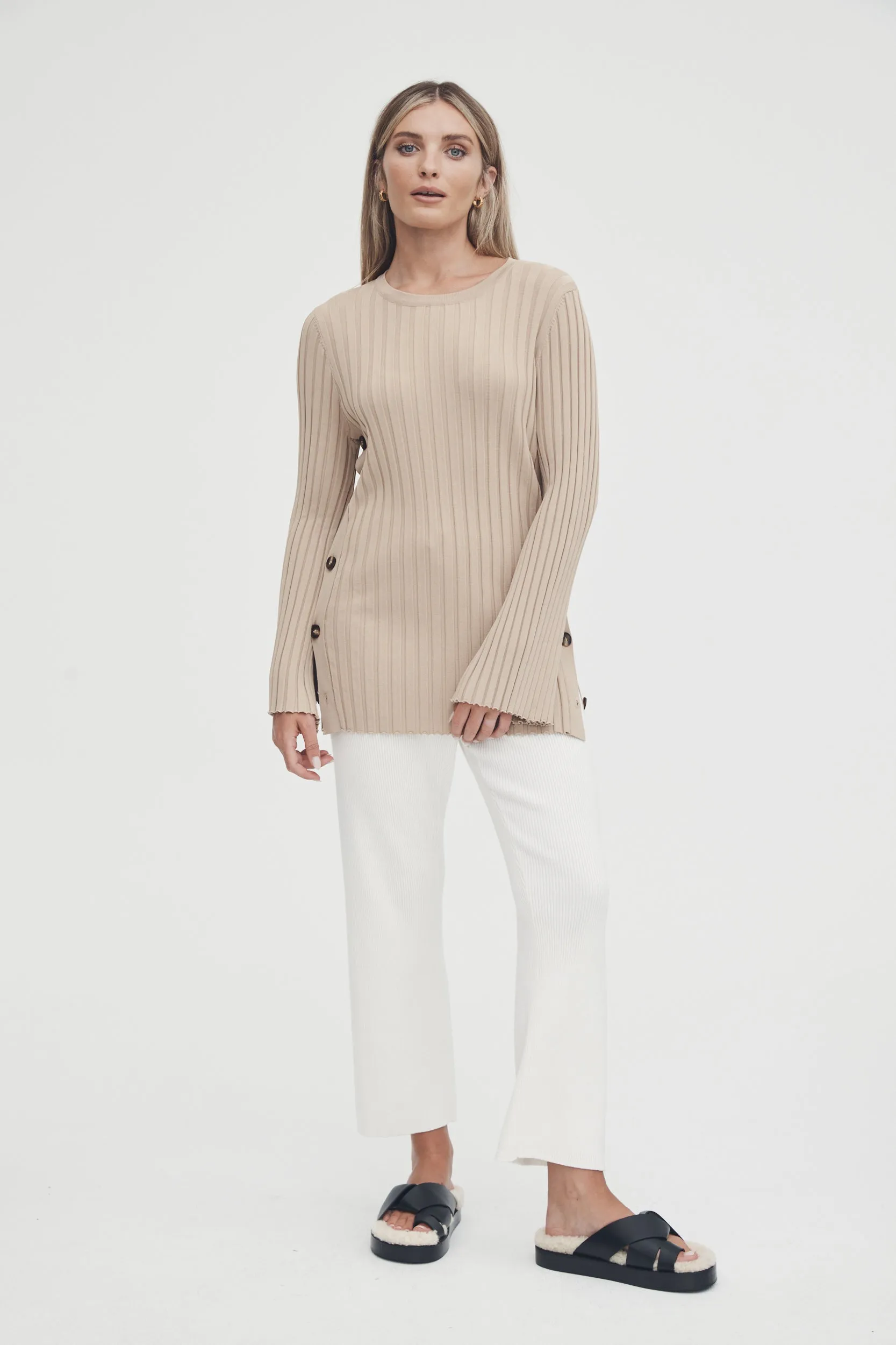 Luxe L/S Button Knit (Latte)