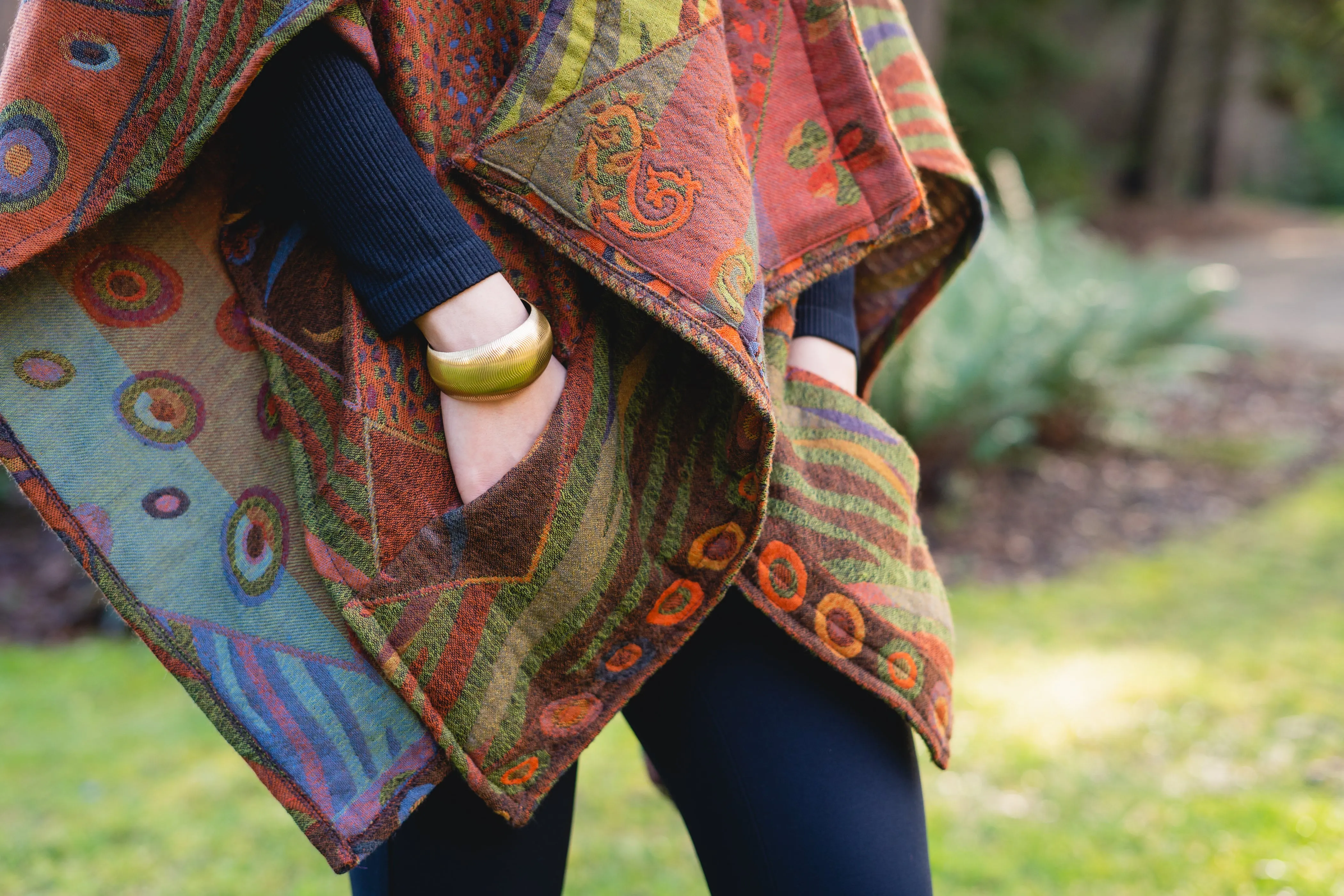 NEW ! In Style Regular Poncho in Reversible Autumn colors   Free Bag