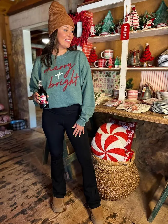 OLIVER & OTIS MERRY & BRIGHT SWEATSHIRT