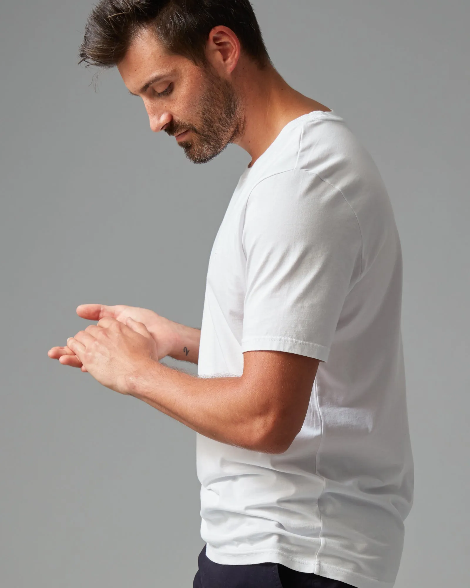 SUPIMA COTTON SS CREW NECK TEE