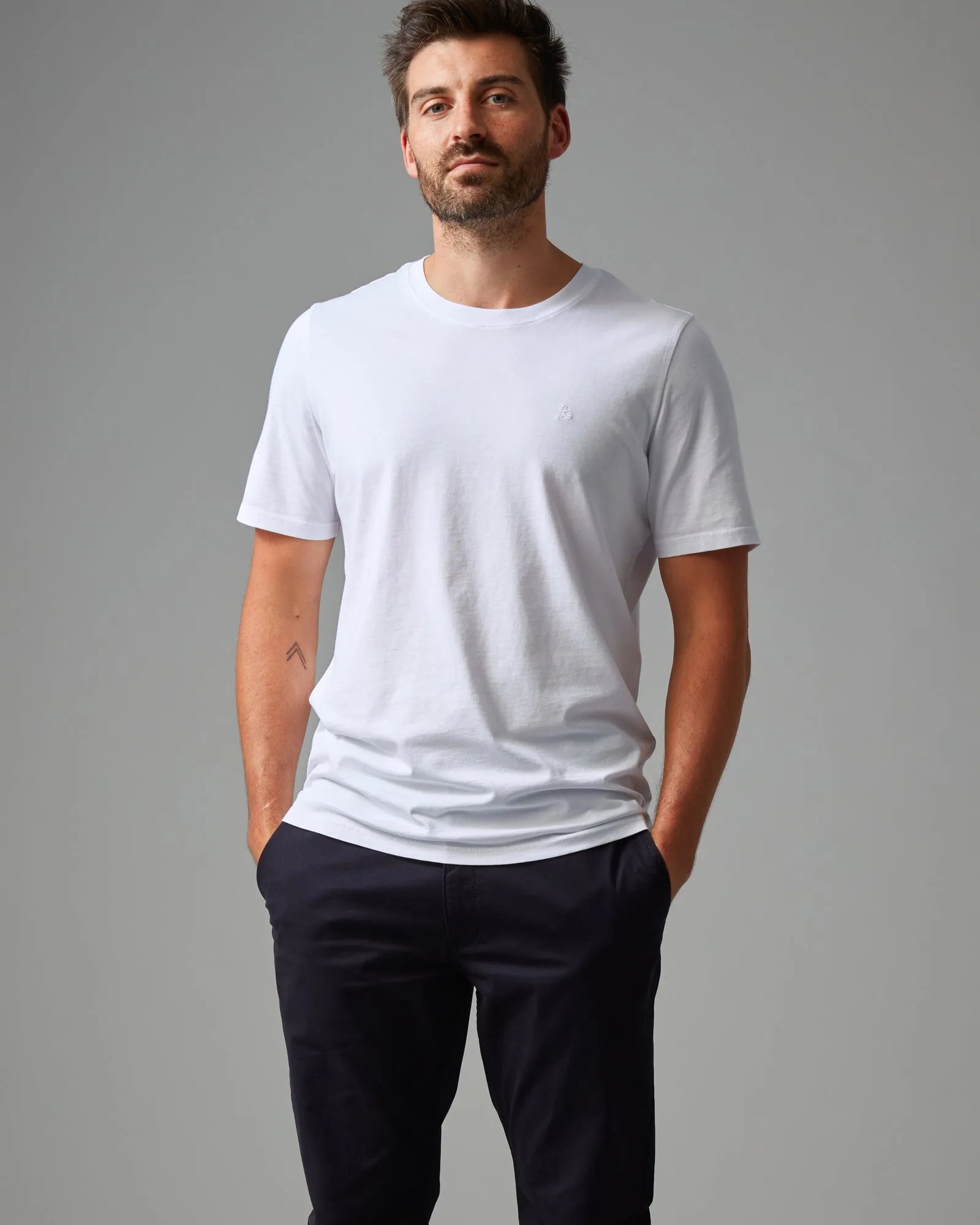SUPIMA COTTON SS CREW NECK TEE