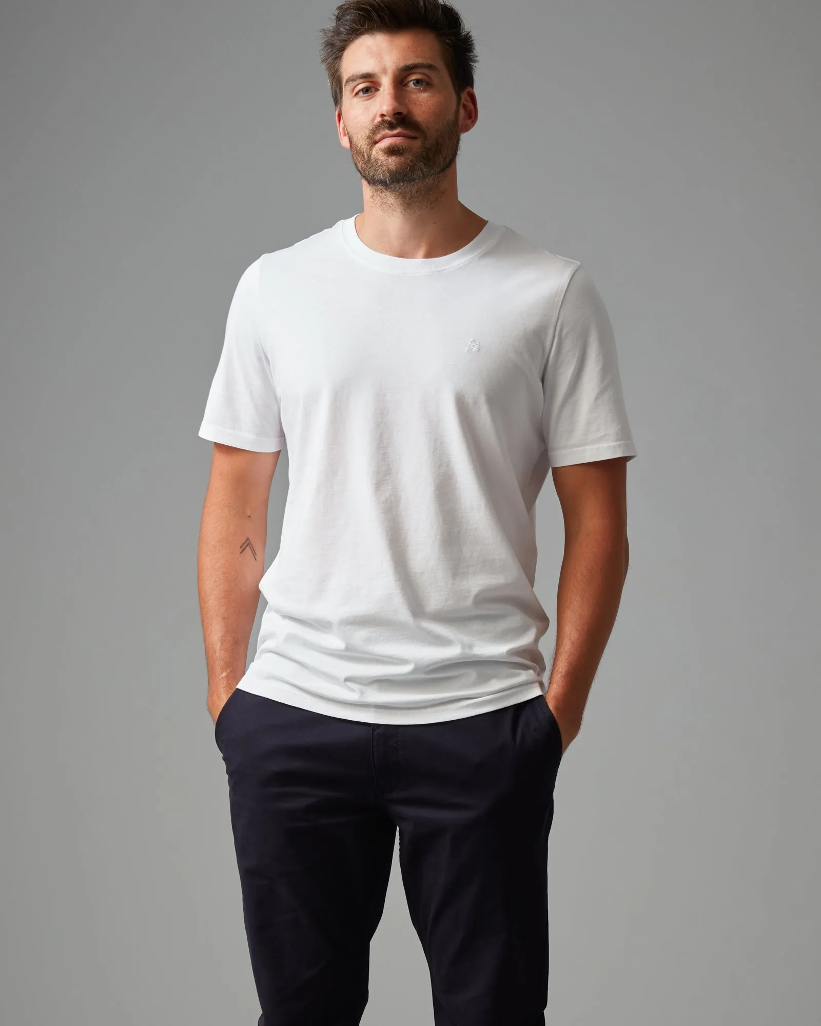 SUPIMA COTTON SS CREW NECK TEE