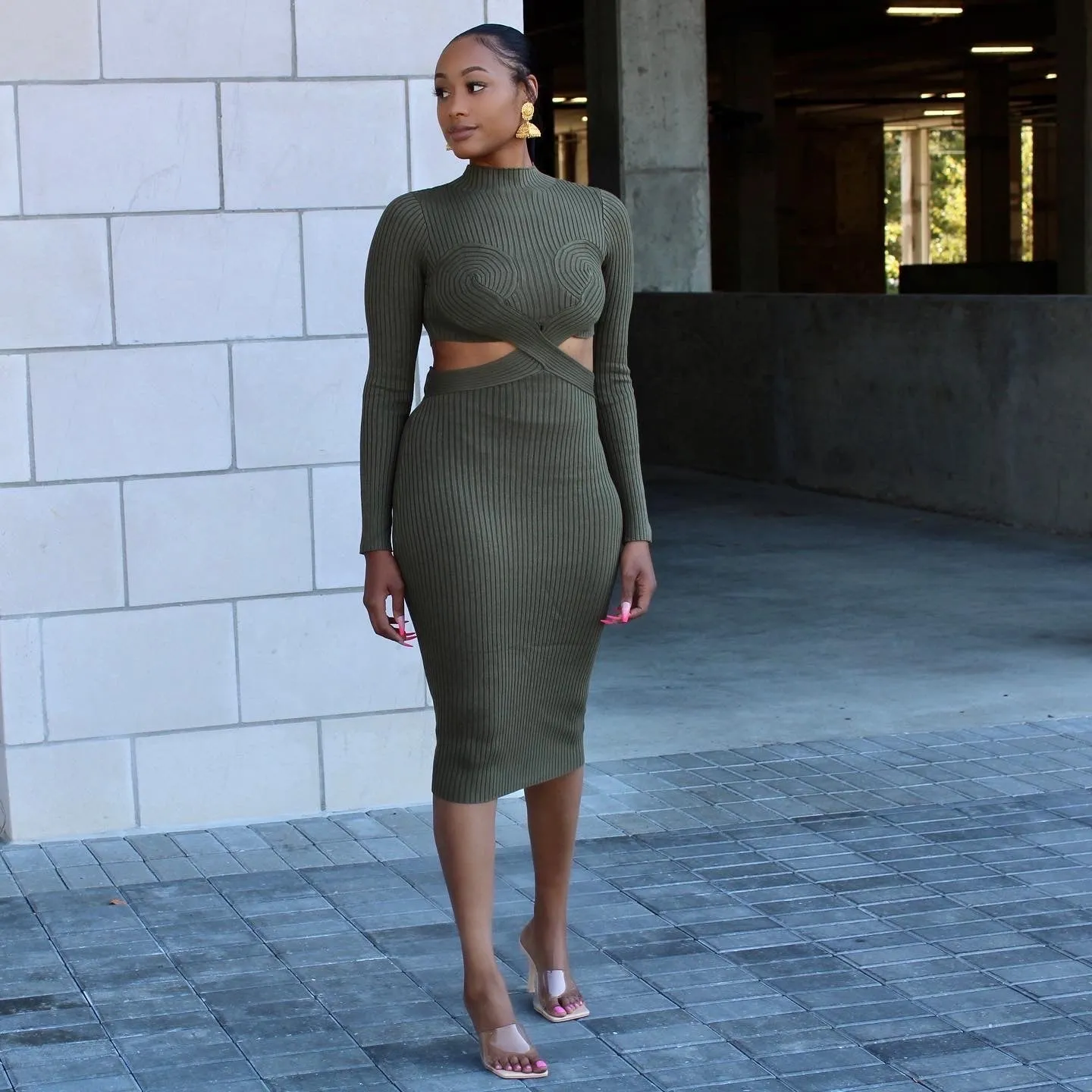 Swirl Forever Knit Dress(olive)