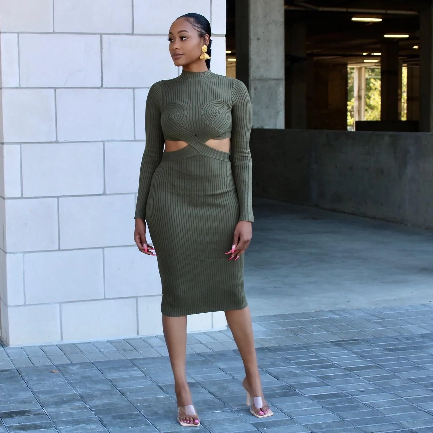 Swirl Forever Knit Dress(olive)