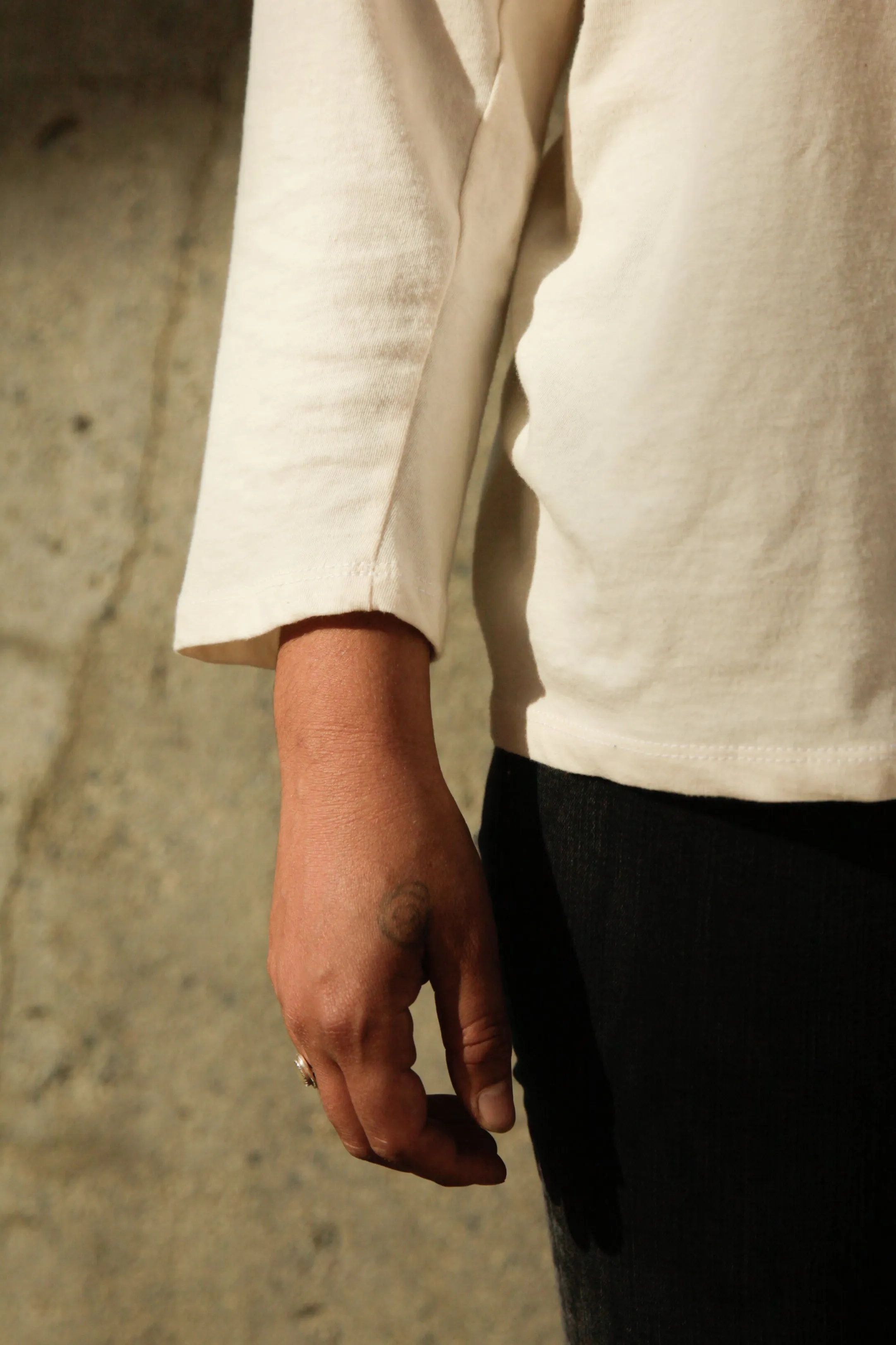 Women's Organic Raglan in Natural